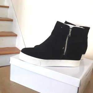 Brand New Steve Madden Platform Shoes